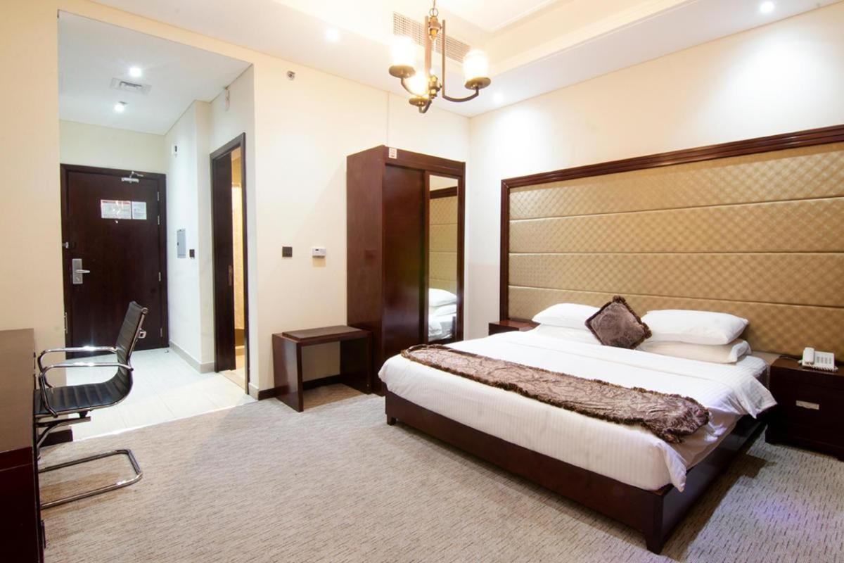 Better Living Apartment Дубай Екстериор снимка