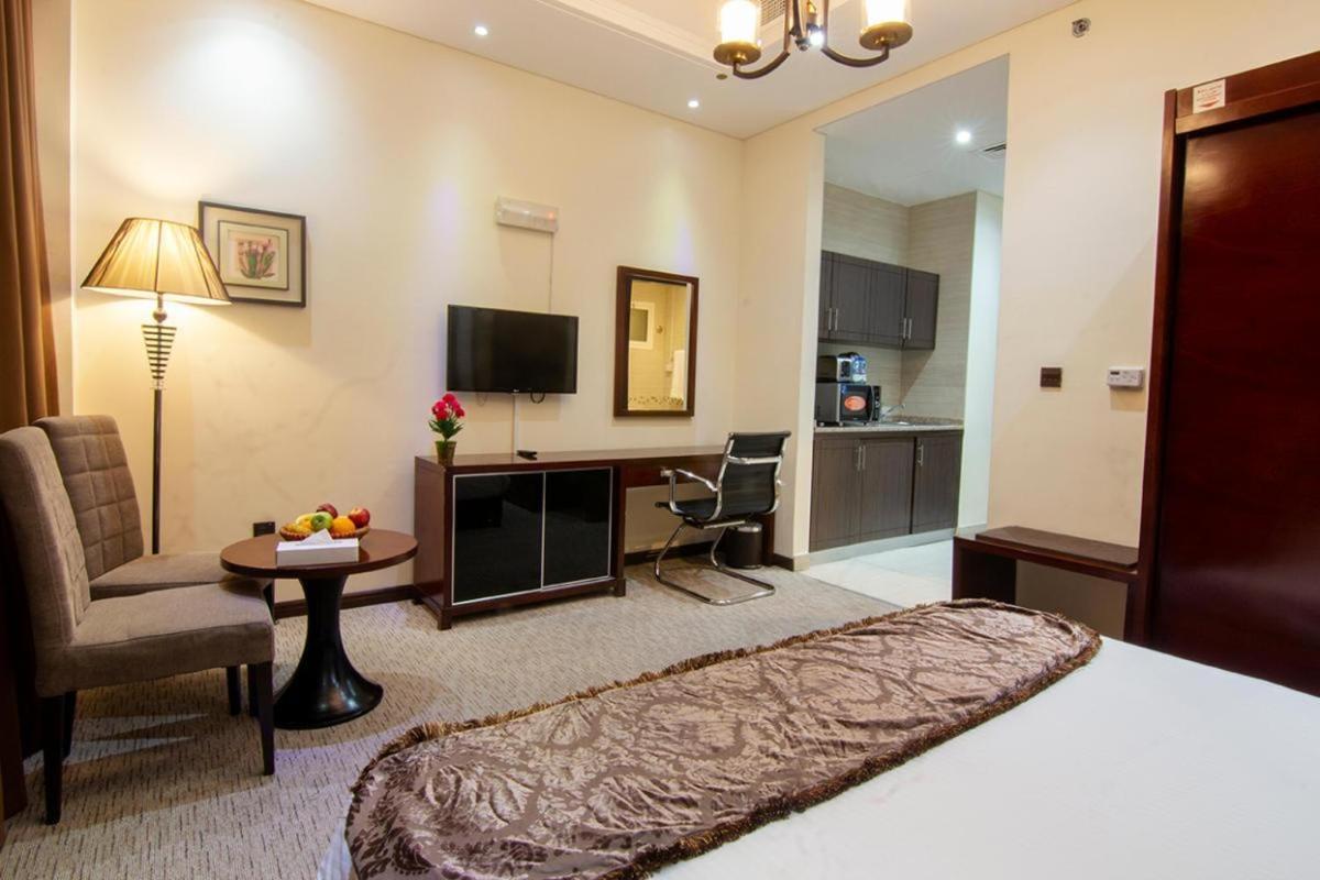 Better Living Apartment Дубай Екстериор снимка